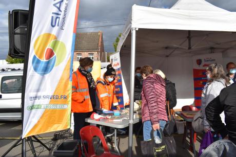 Un stand de sensibilisation installé par le SIAVED